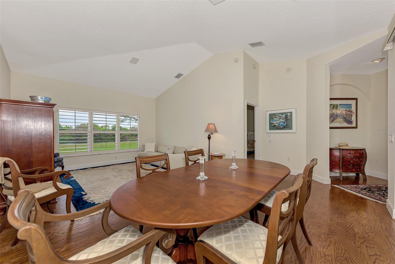 Image 31 of 67 For 7270 Alicante Drive 3
