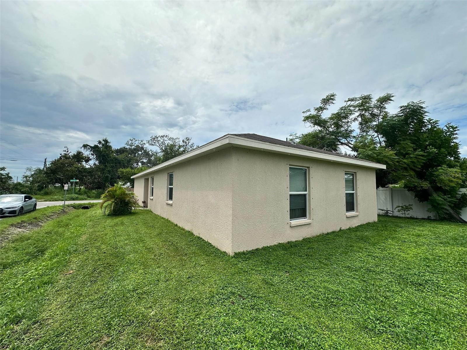 Image 11 of 11 For 4000 Almond Avenue