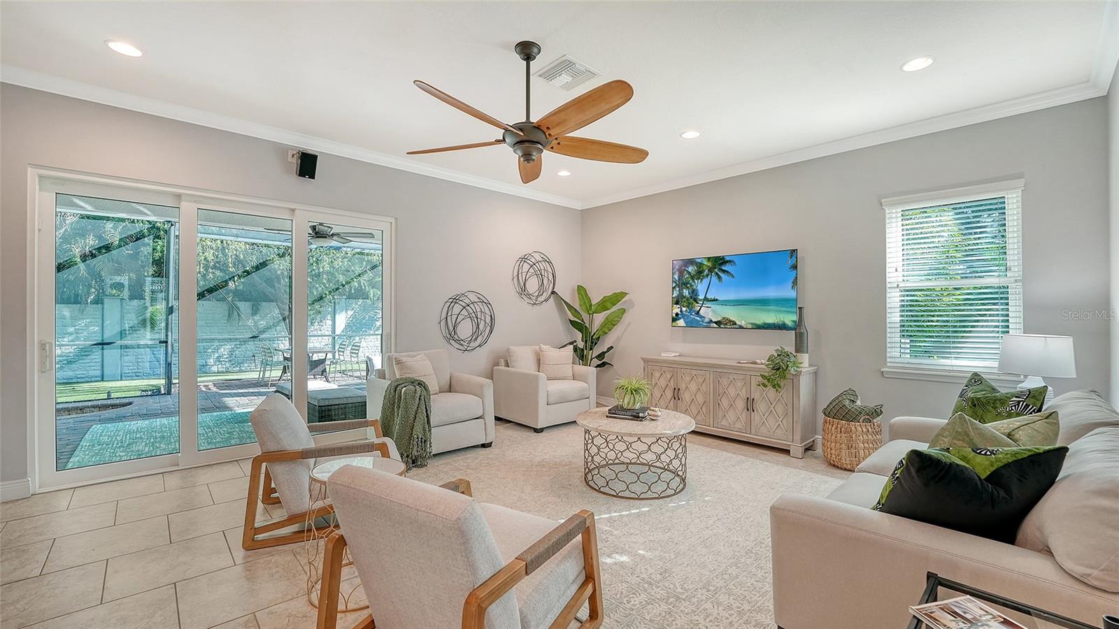 Image 10 of 62 For 1719 Kenilworth Street