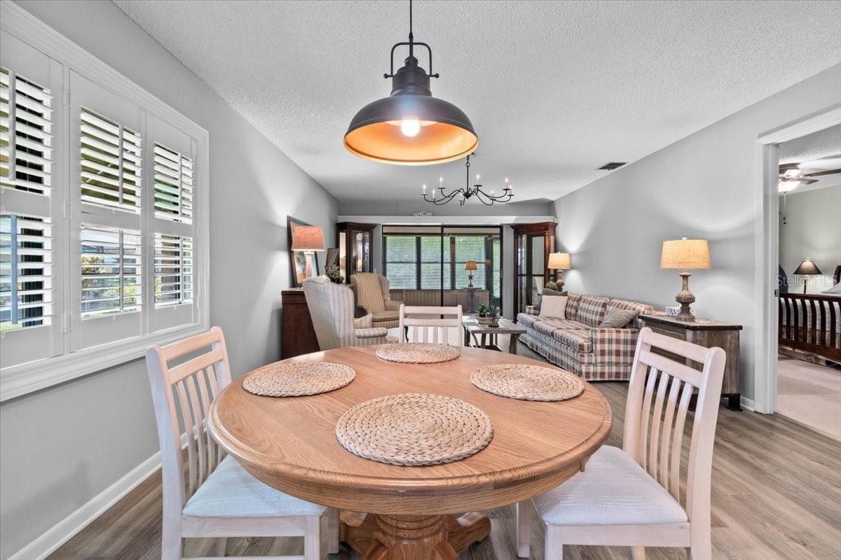 Image 6 of 25 For 511 Pebble Springs Court