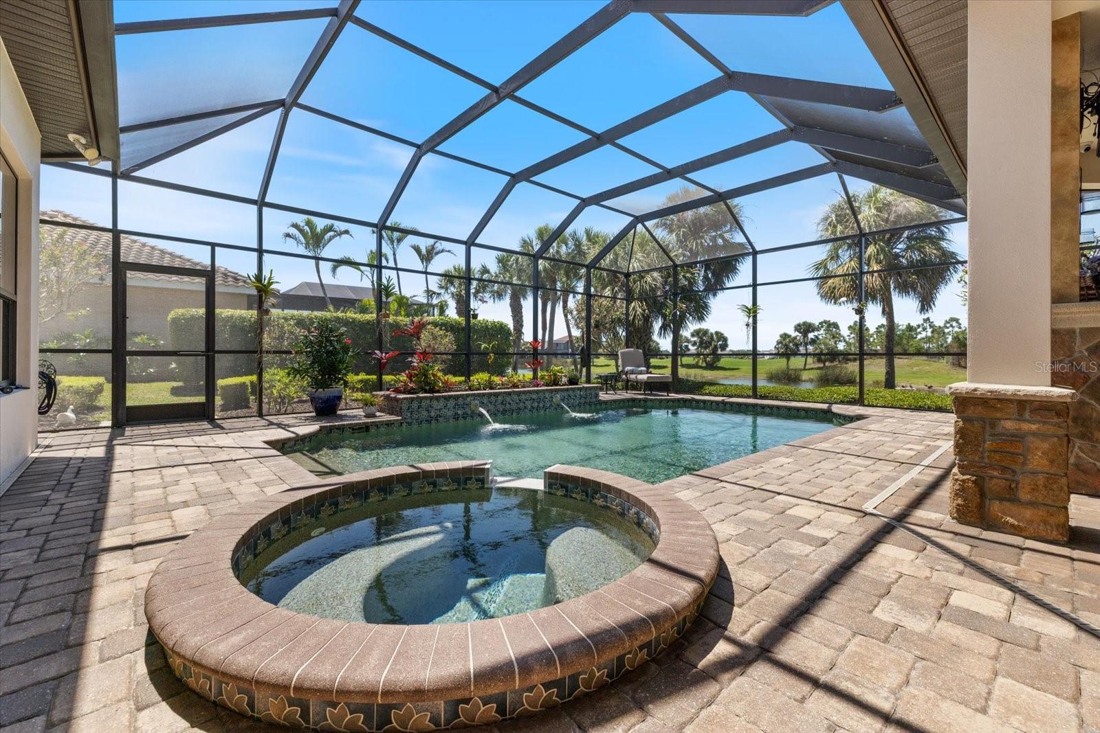 Image 20 of 80 For 26725 Raphis Royale Boulevard