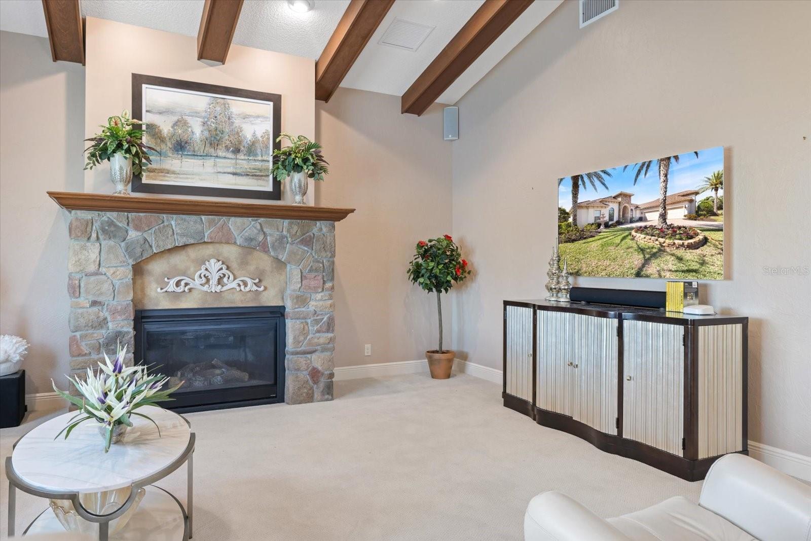 Image 37 of 80 For 26725 Raphis Royale Boulevard