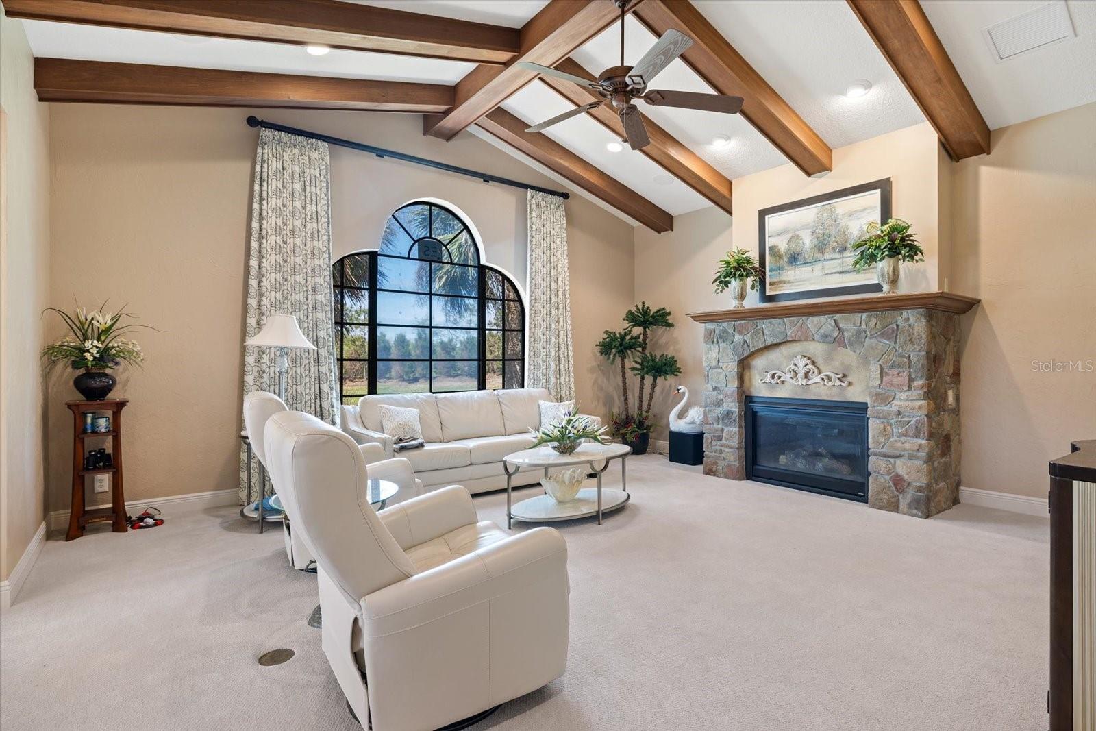 Image 39 of 80 For 26725 Raphis Royale Boulevard