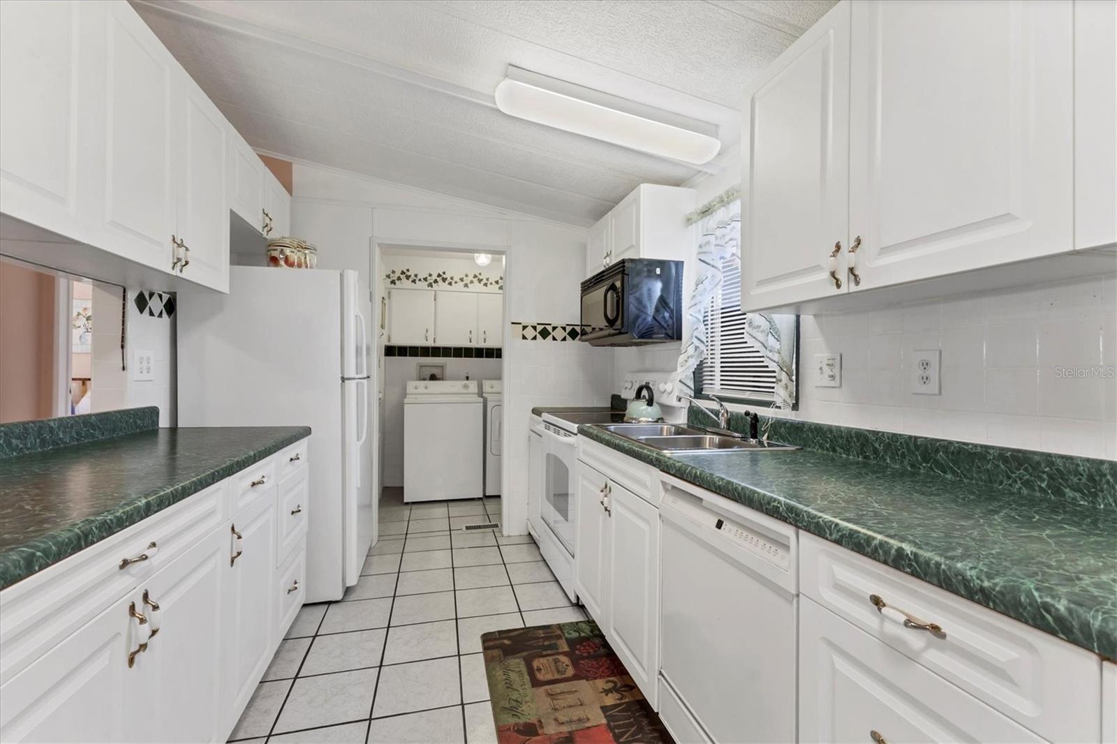 Image 7 of 42 For 4515 13th Street E