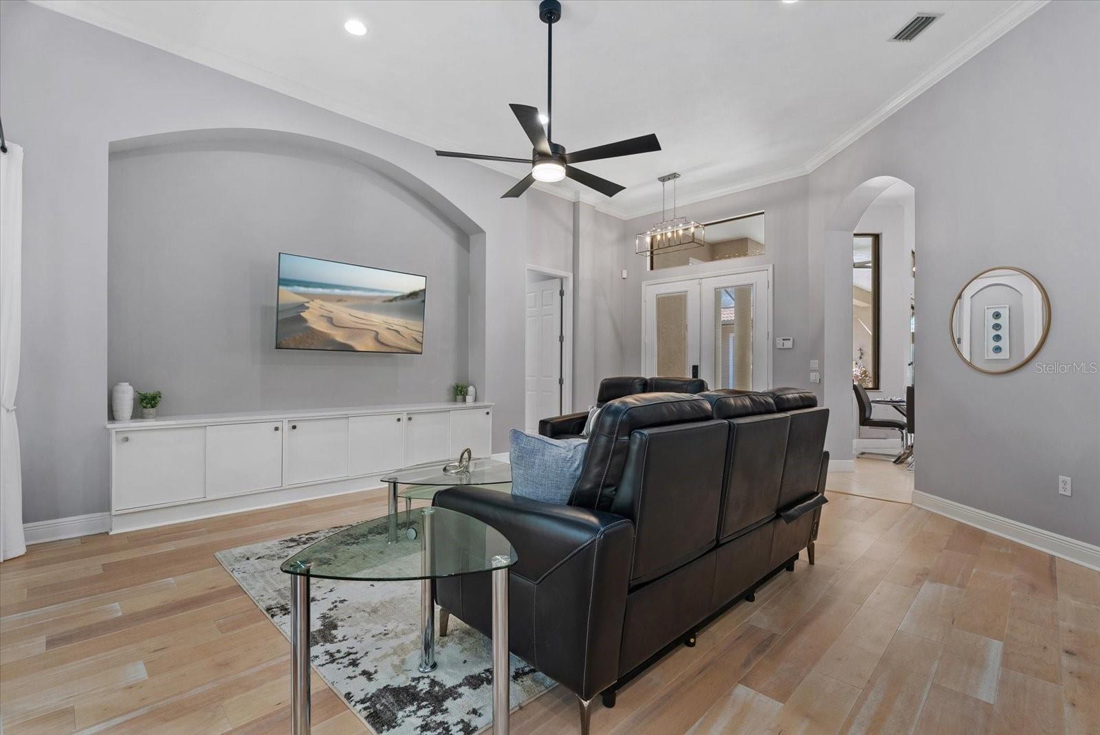 Image 27 of 79 For 13876 Siena Loop