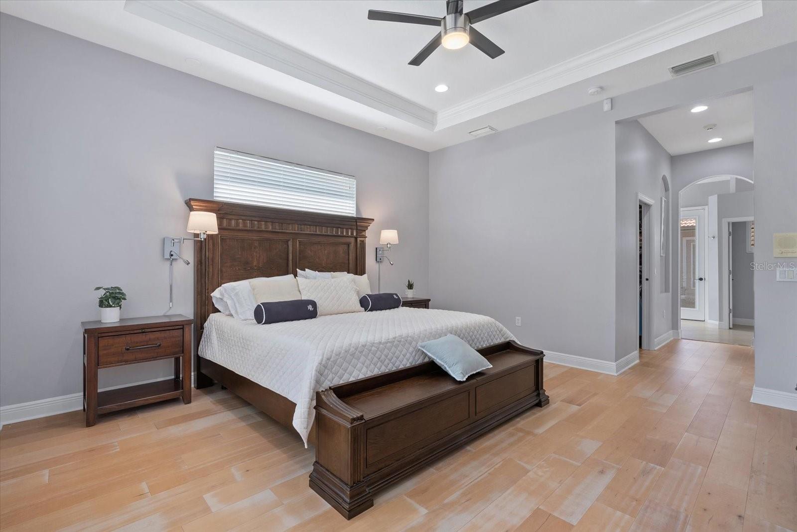 Image 34 of 79 For 13876 Siena Loop