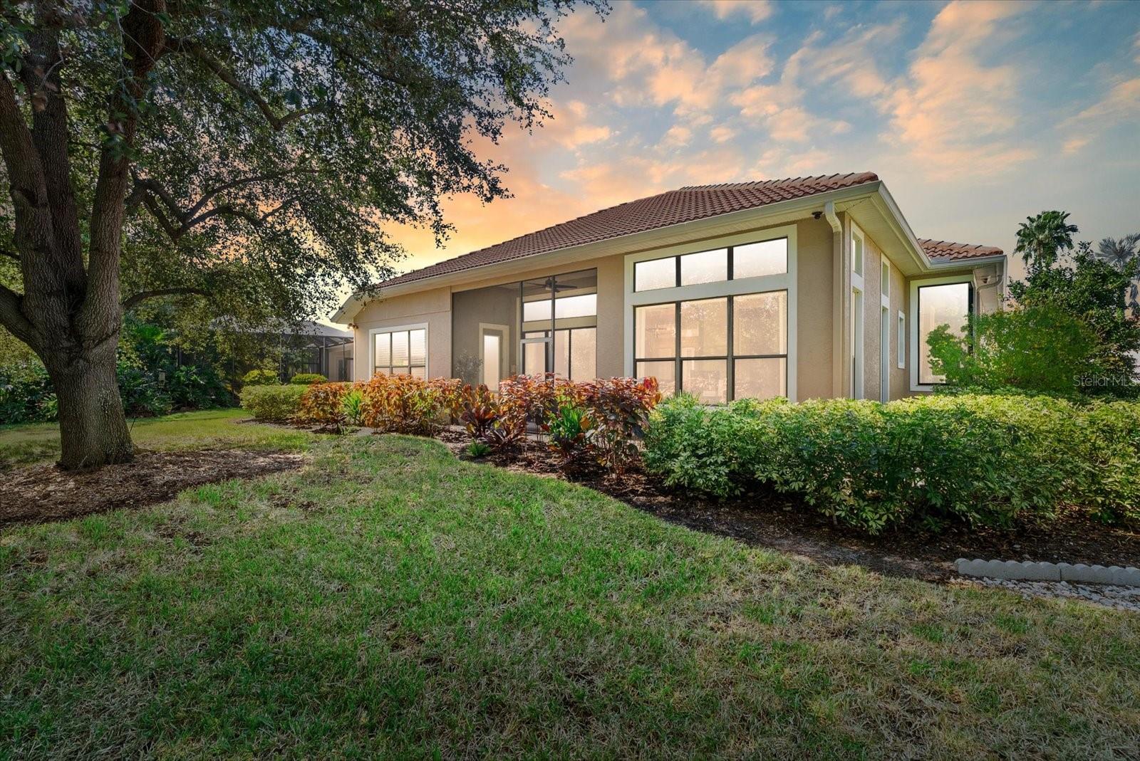 Image 54 of 79 For 13876 Siena Loop