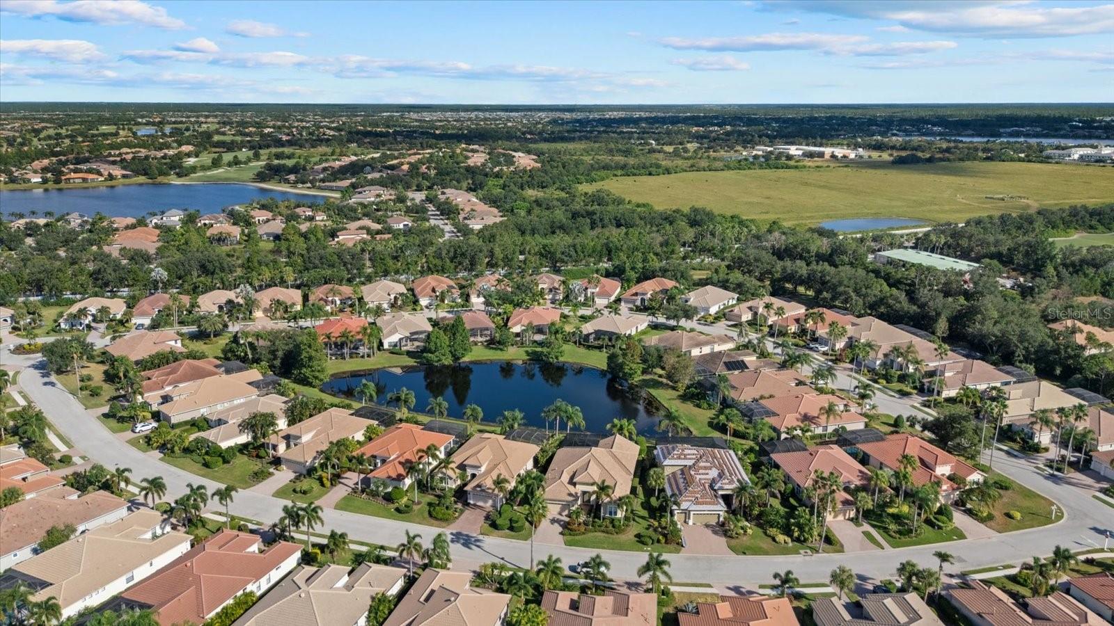 Image 64 of 79 For 13876 Siena Loop