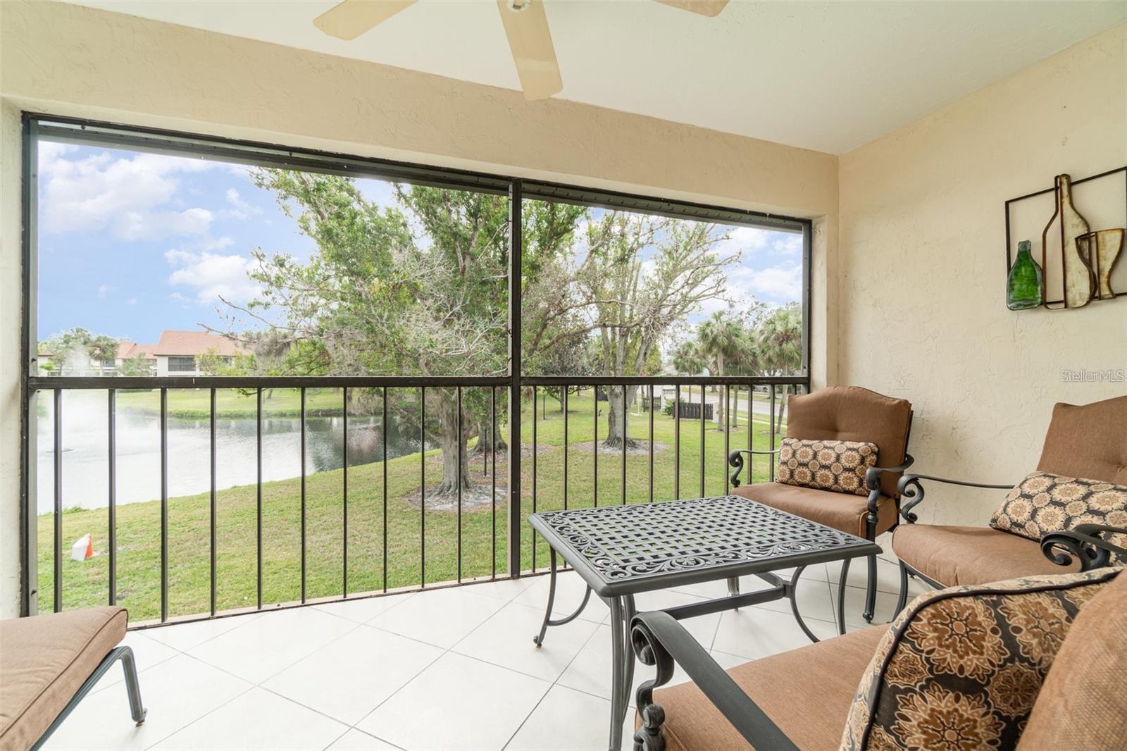 Image 3 of 26 For 764 Avenida Estancia  208