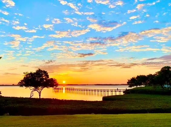 Image 3 of 48 For 725 Manatee Avenue 725