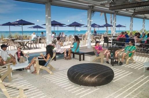 Image 45 of 48 For 725 Manatee Avenue 725