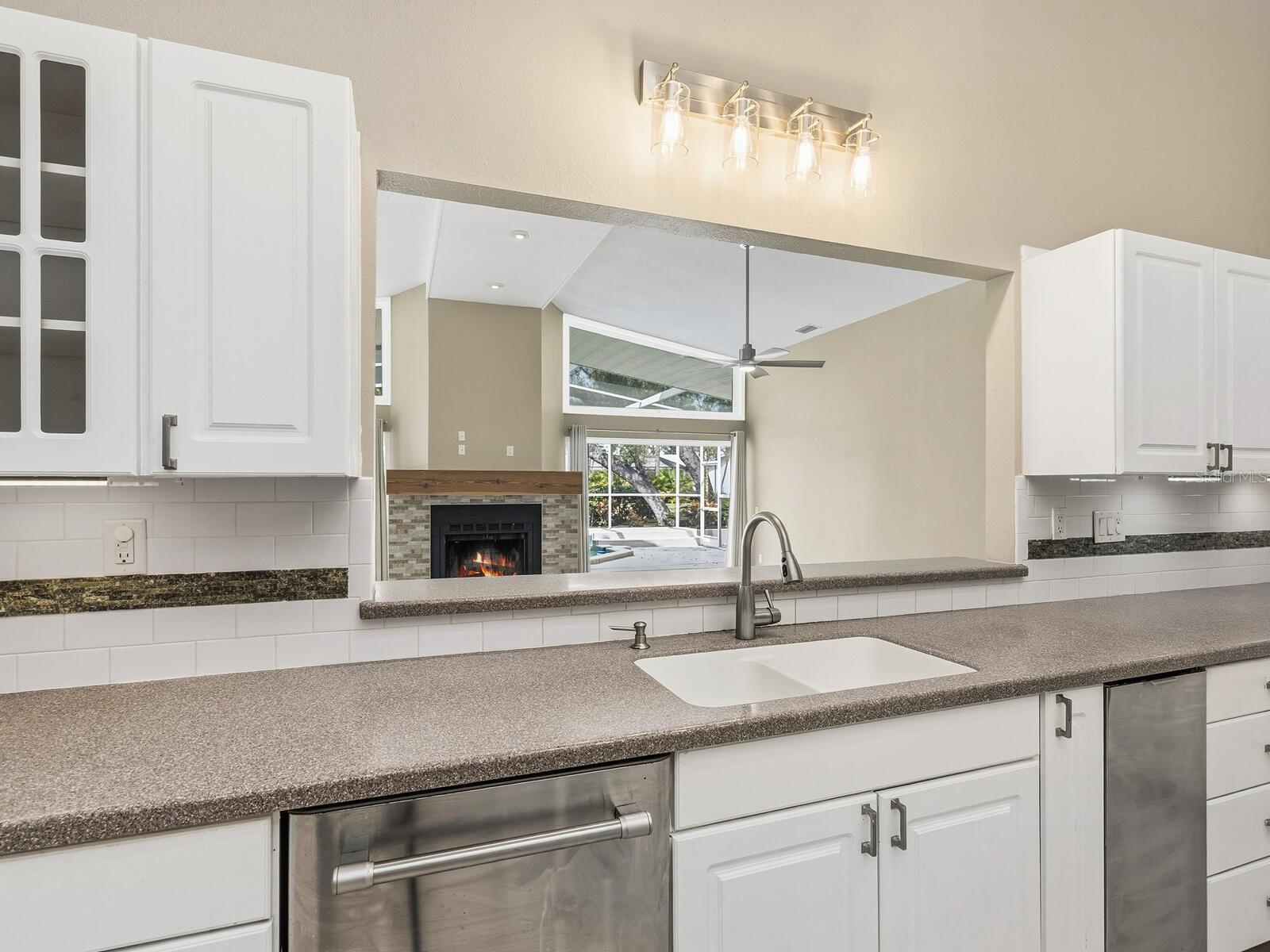 Image 16 of 56 For 140 Sea Anchor Drive