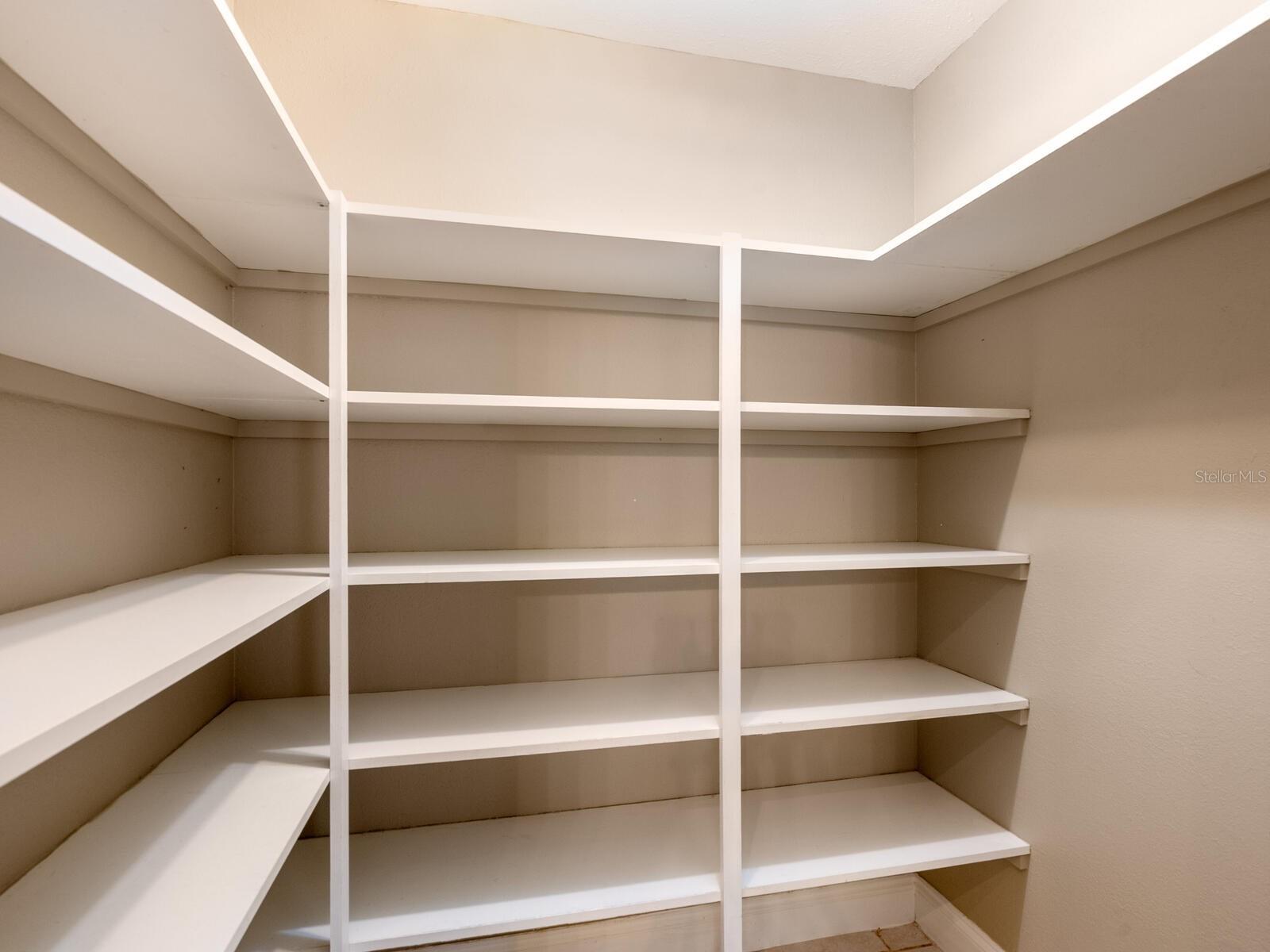 Image 17 of 56 For 140 Sea Anchor Drive