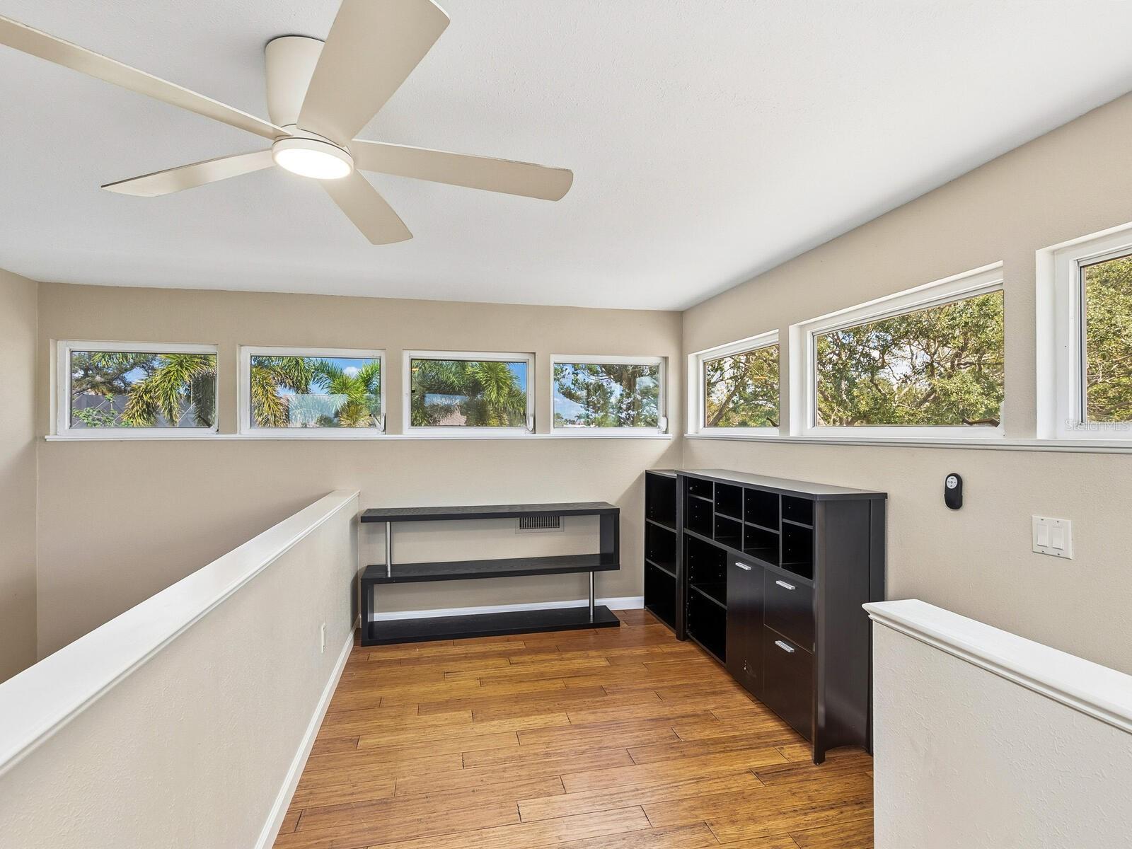 Image 24 of 56 For 140 Sea Anchor Drive