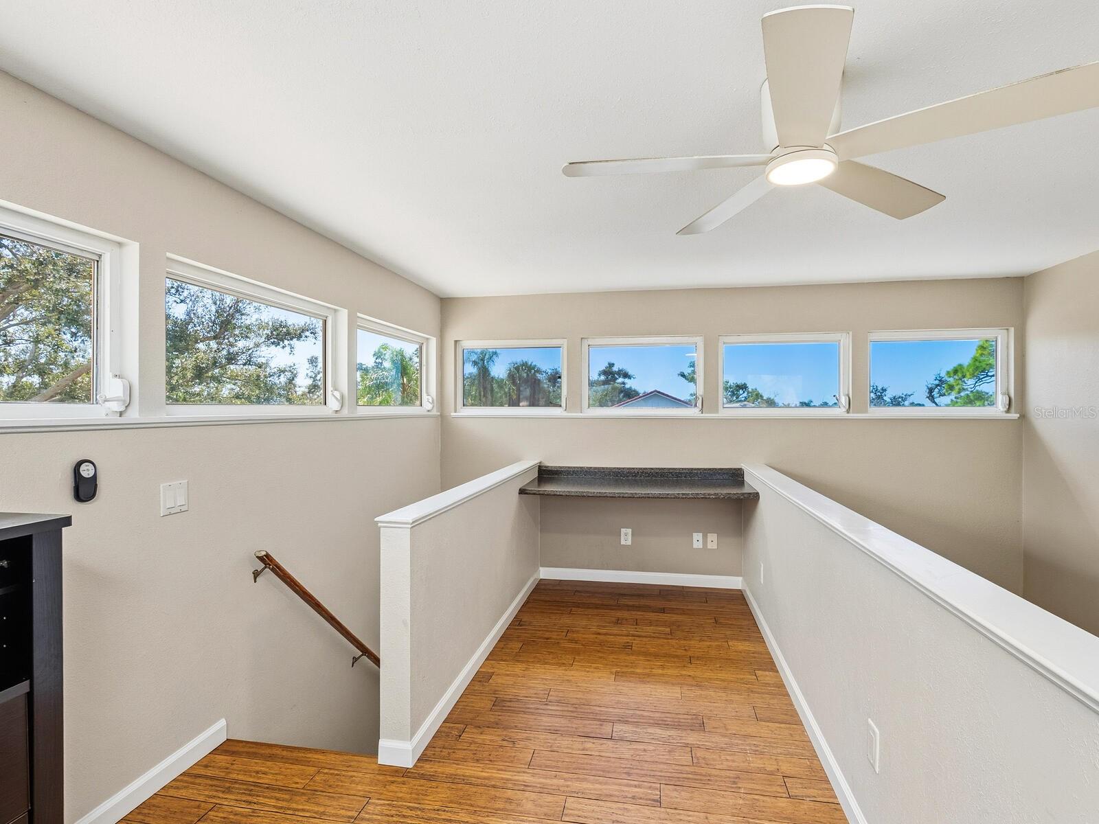 Image 25 of 56 For 140 Sea Anchor Drive