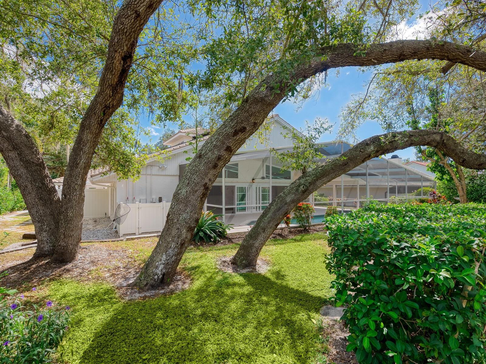 Image 38 of 56 For 140 Sea Anchor Drive