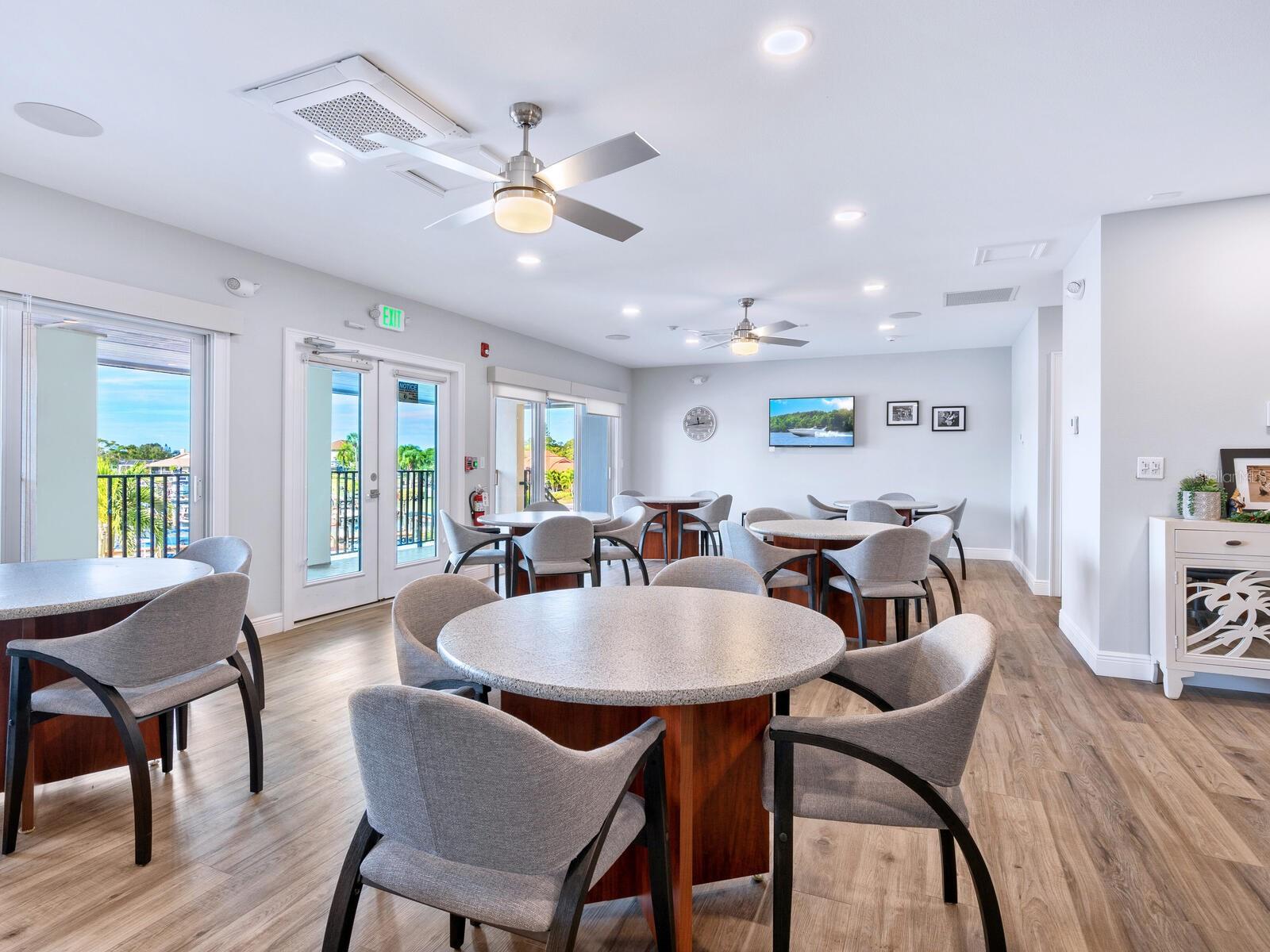 Image 47 of 56 For 140 Sea Anchor Drive