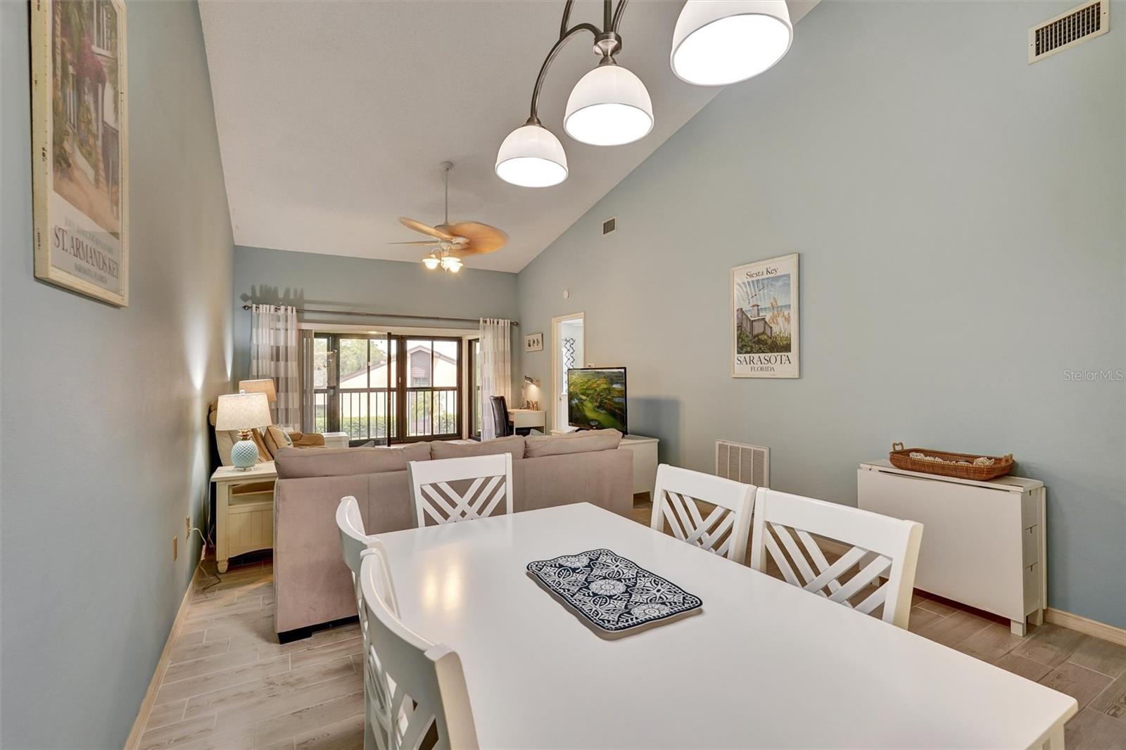Image 6 of 27 For 6221 Timber Lake Drive C10