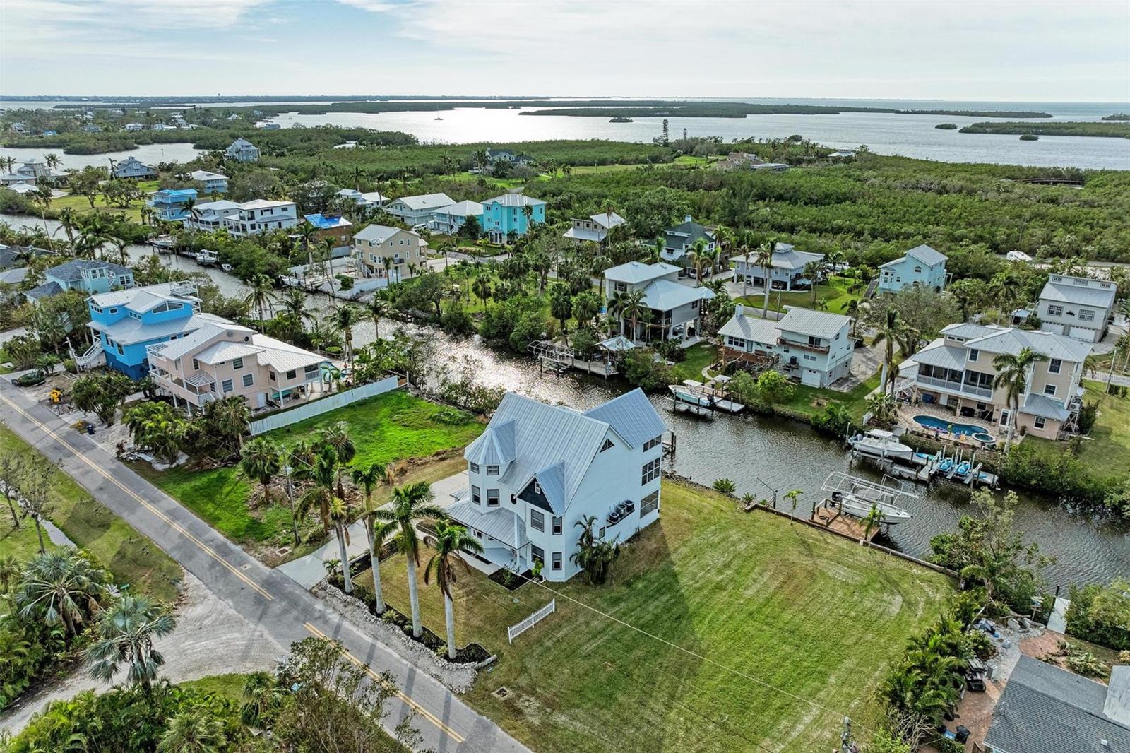 Image 81 of 86 For 1825 Bayshore Drive