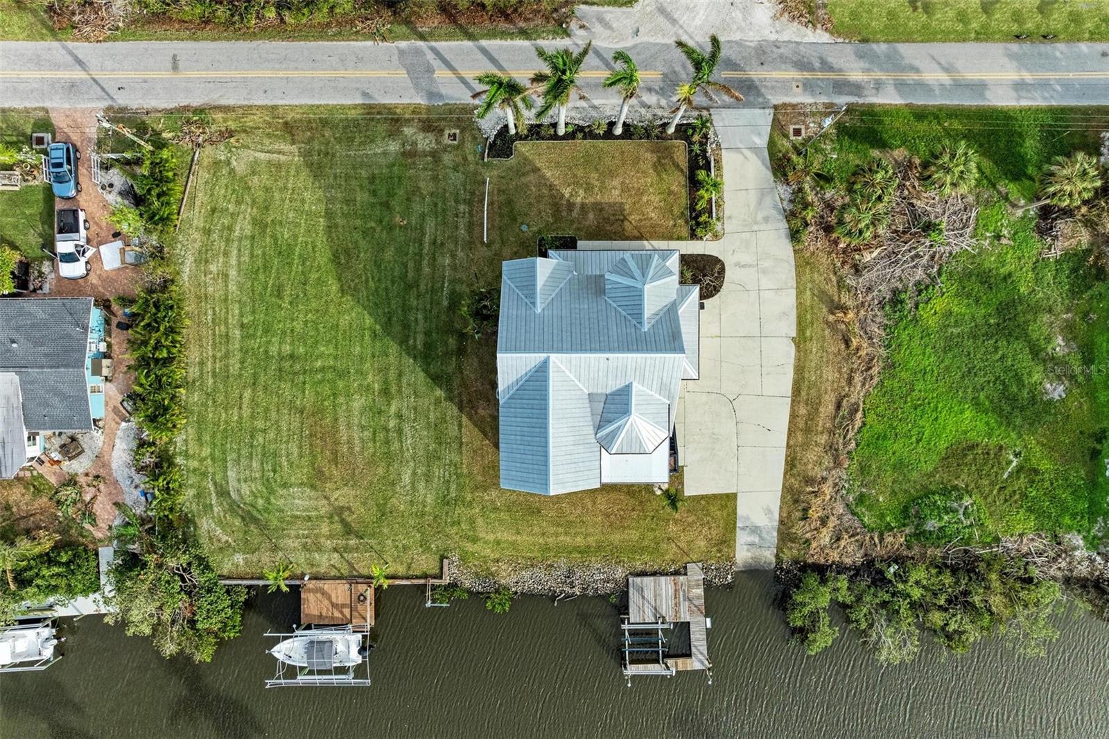 Image 84 of 86 For 1825 Bayshore Drive