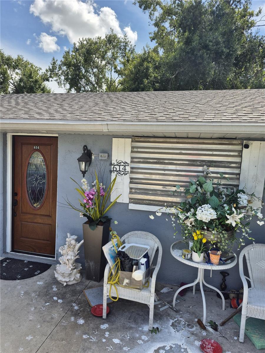 Listing Details for 614 60th Avenue Drive E, BRADENTON, FL 34203