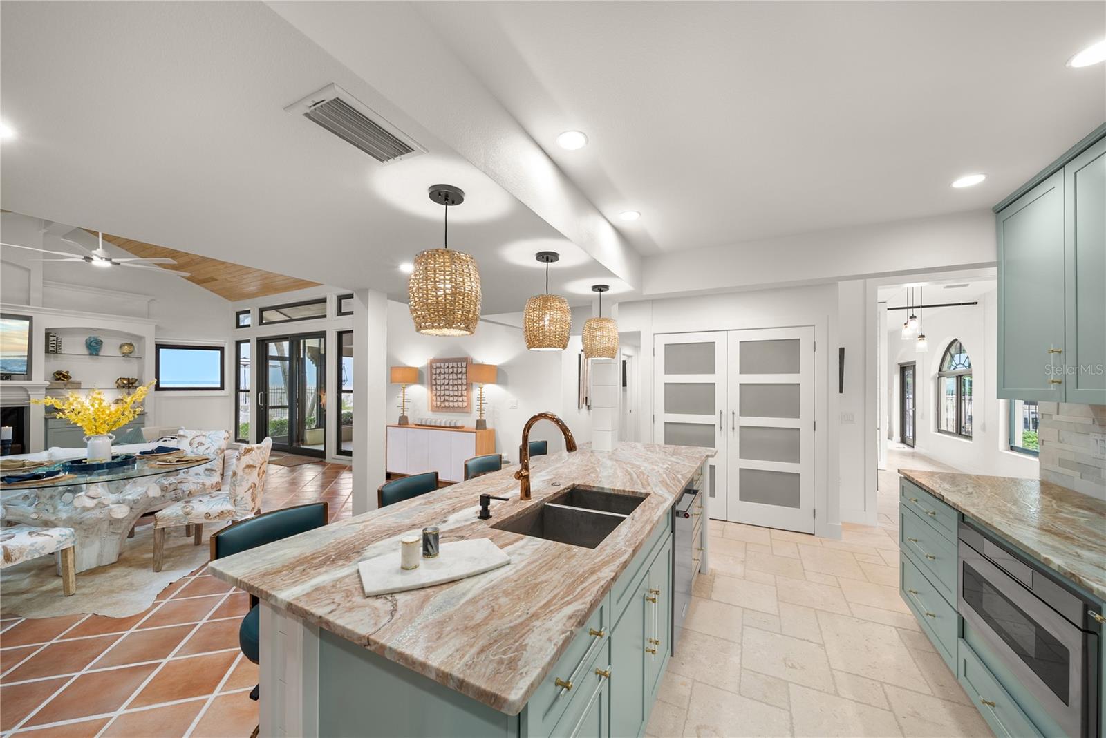 Image 28 of 97 For 718 Golden Beach Boulevard 1