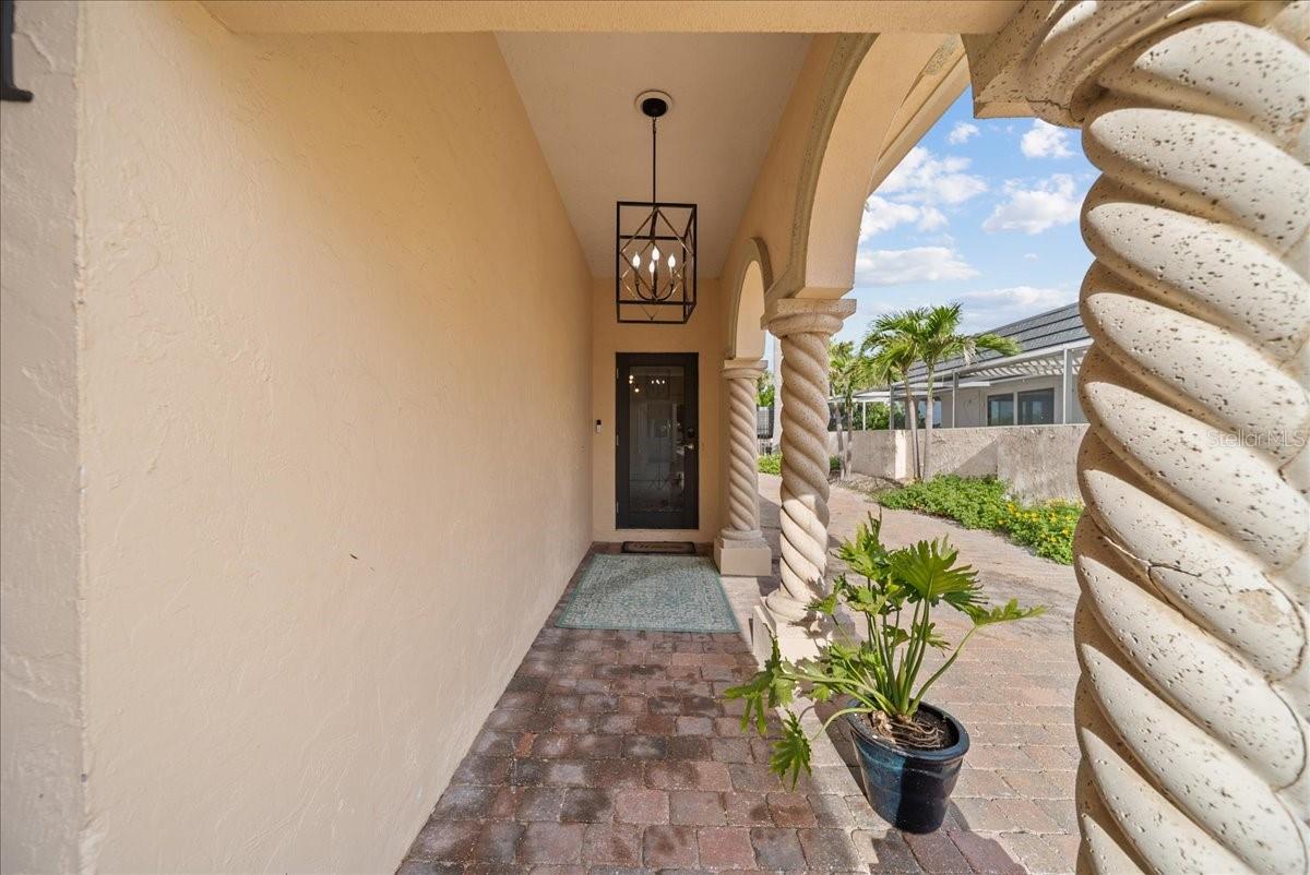 Image 4 of 97 For 718 Golden Beach Boulevard 1