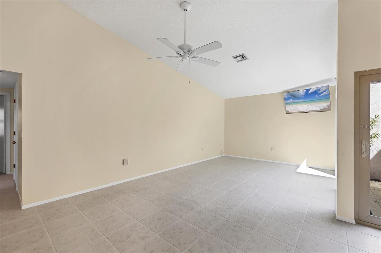 Image 22 of 43 For 3638 Glen Oaks Manor Drive