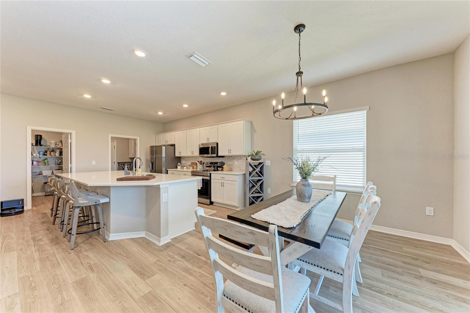 Image 18 of 62 For 6716 162nd Place E