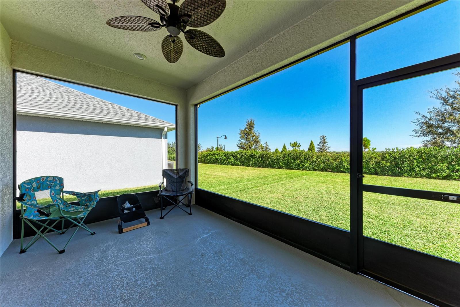 Image 39 of 62 For 6716 162nd Place E