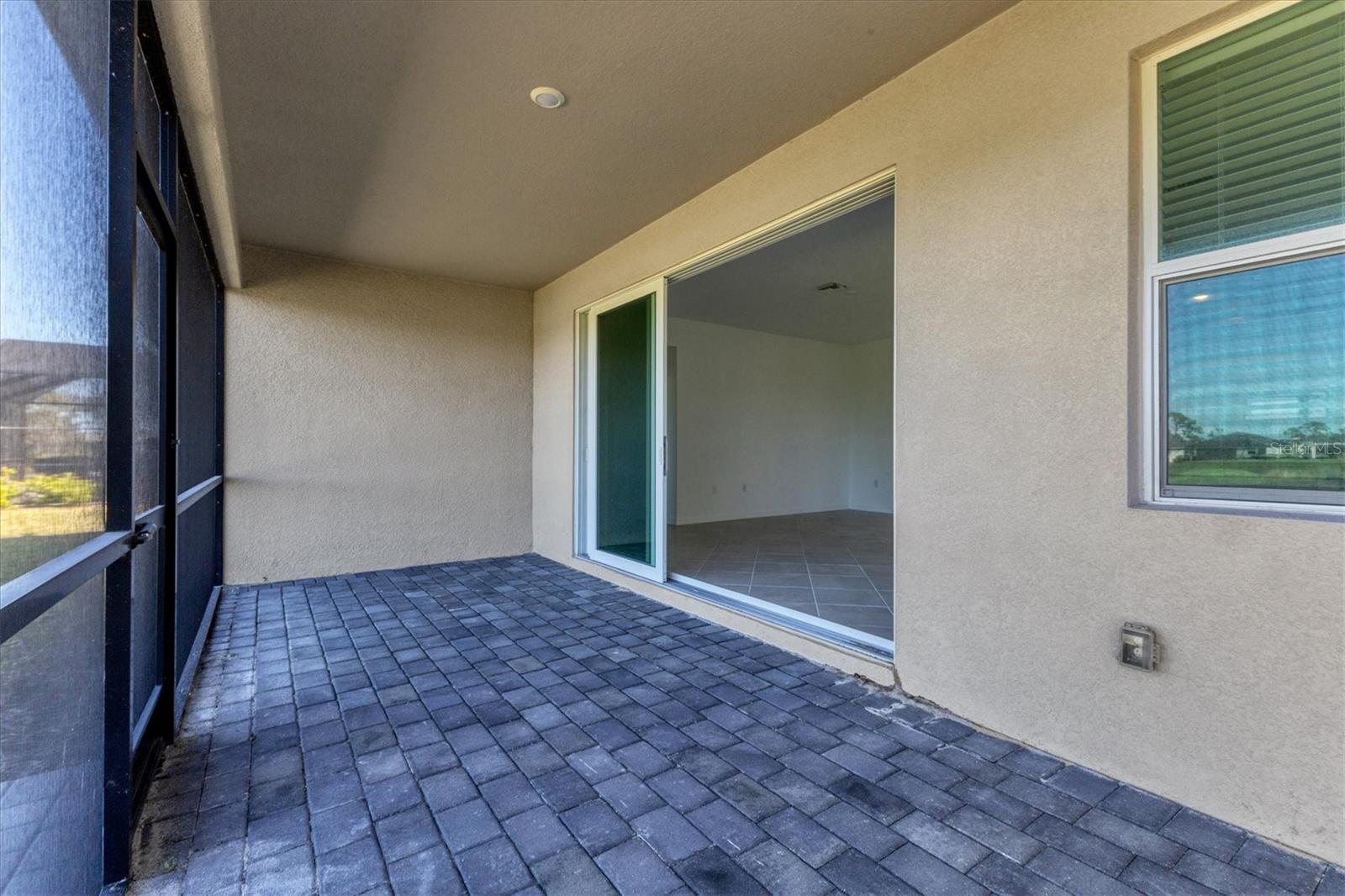 Image 43 of 76 For 19095 Cabernet Court