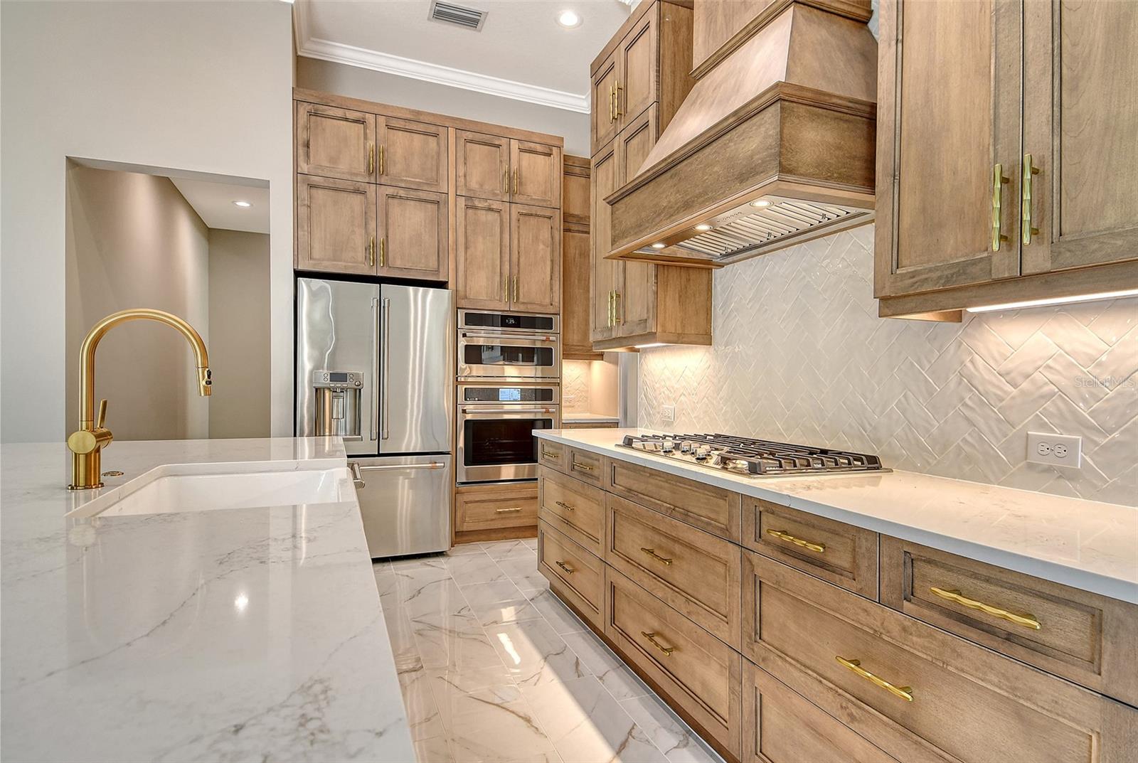 Image 5 of 26 For 477 Bocelli Drive