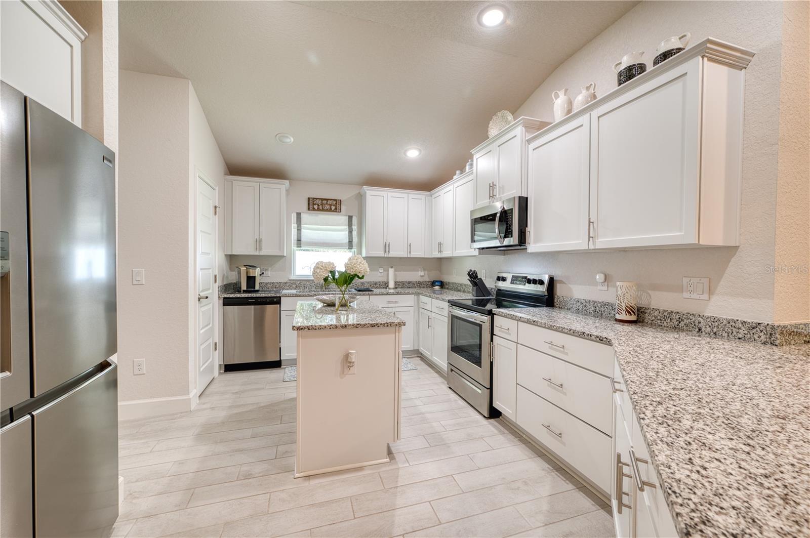 Image 11 of 54 For 9406 43rd Court E