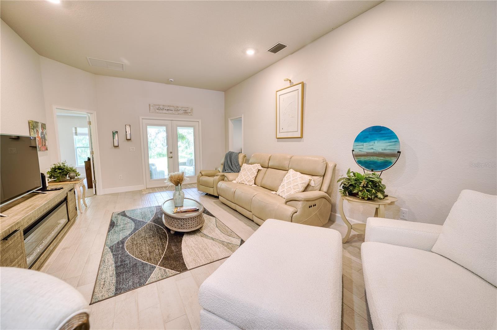 Image 15 of 54 For 9406 43rd Court E