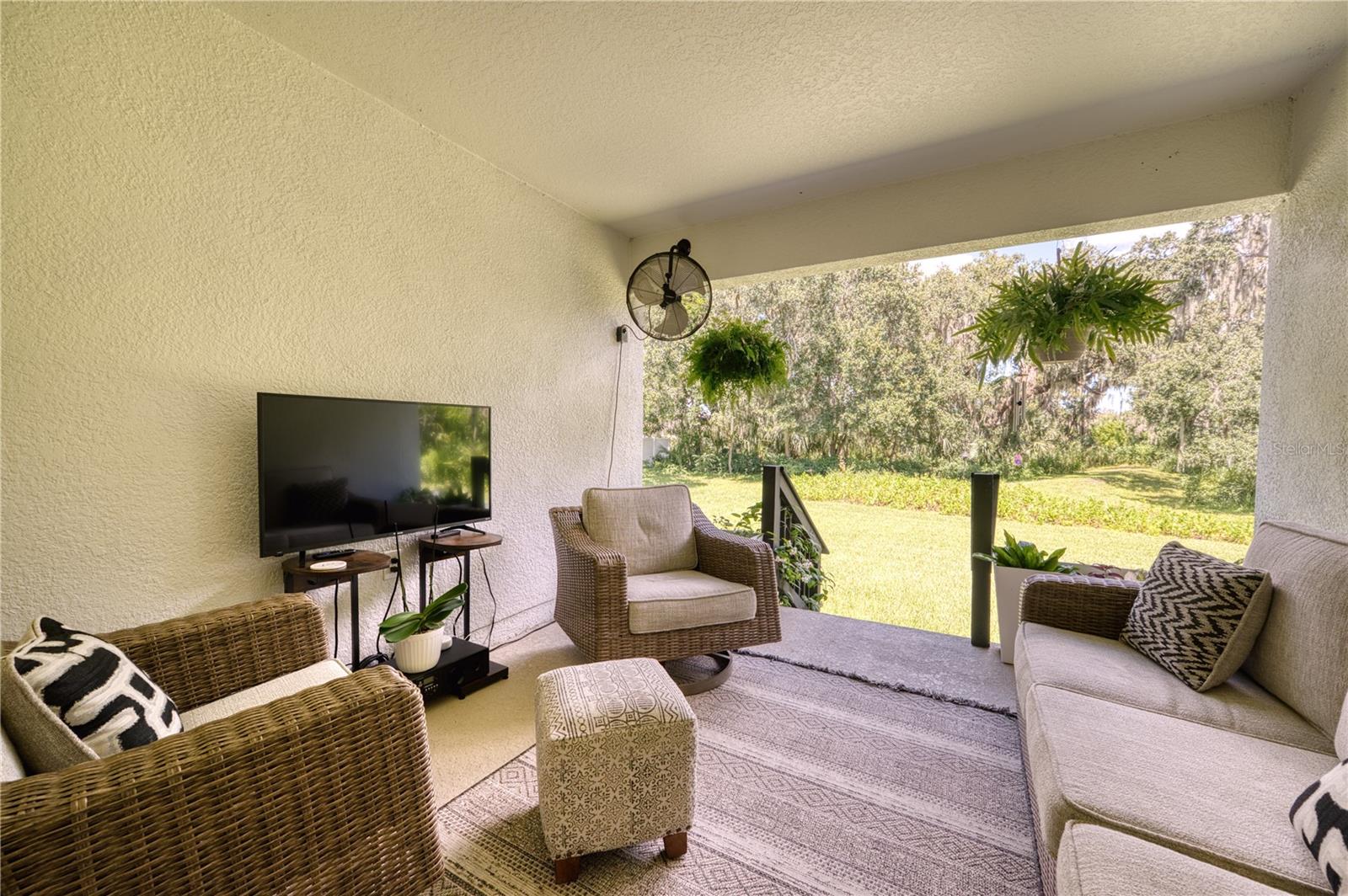 Image 16 of 54 For 9406 43rd Court E