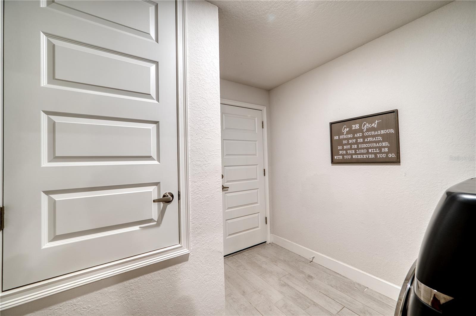 Image 38 of 54 For 9406 43rd Court E