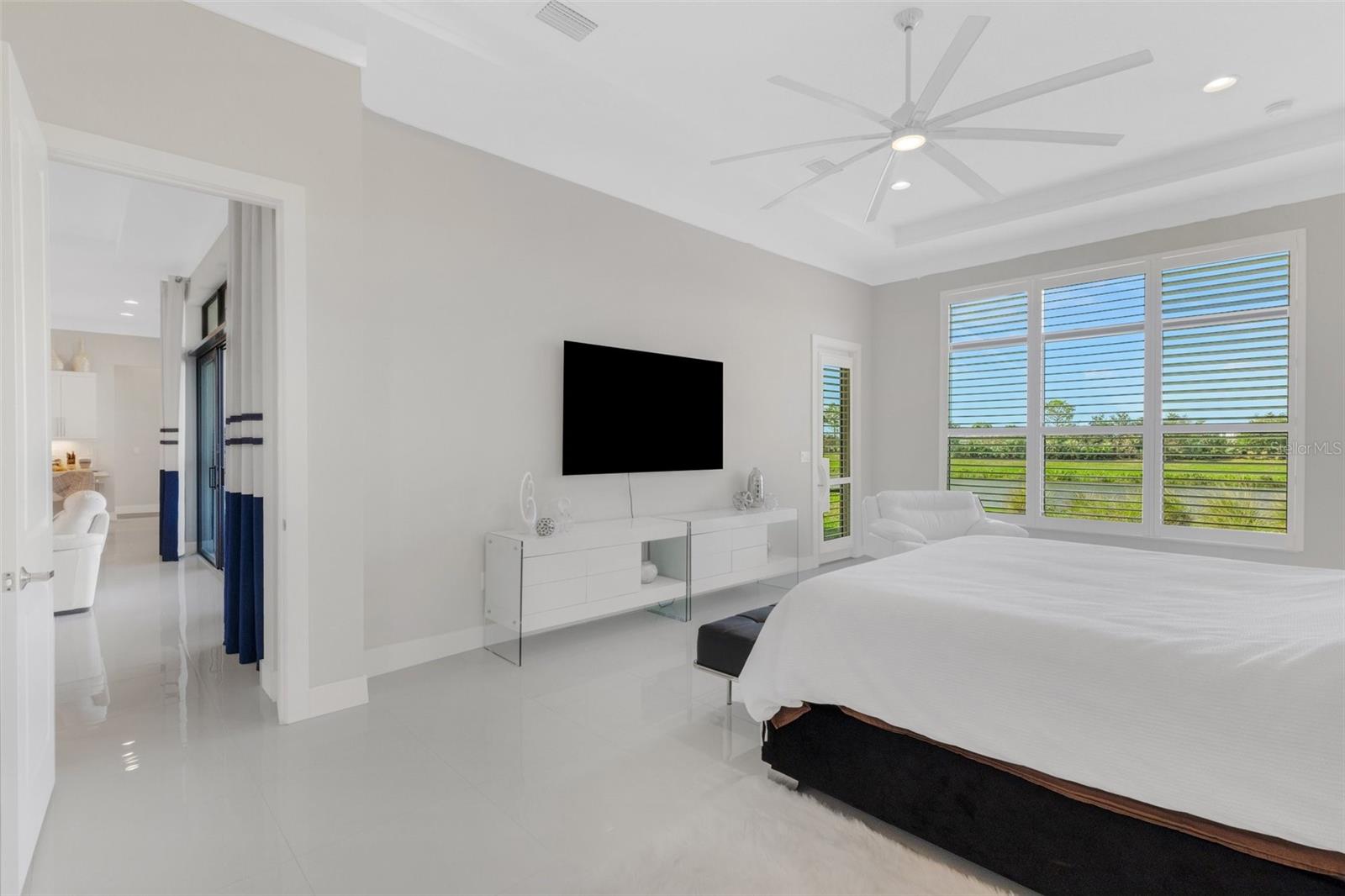 Image 27 of 88 For 8921 Artisan Way