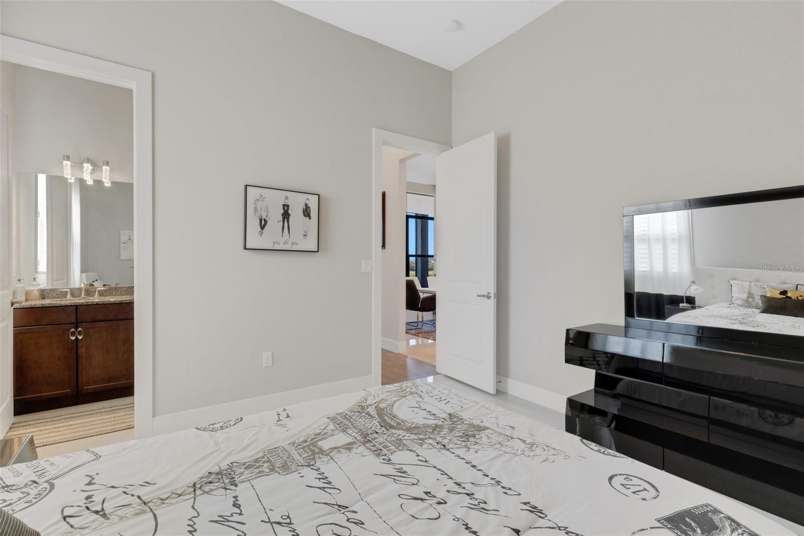 Image 51 of 88 For 8921 Artisan Way