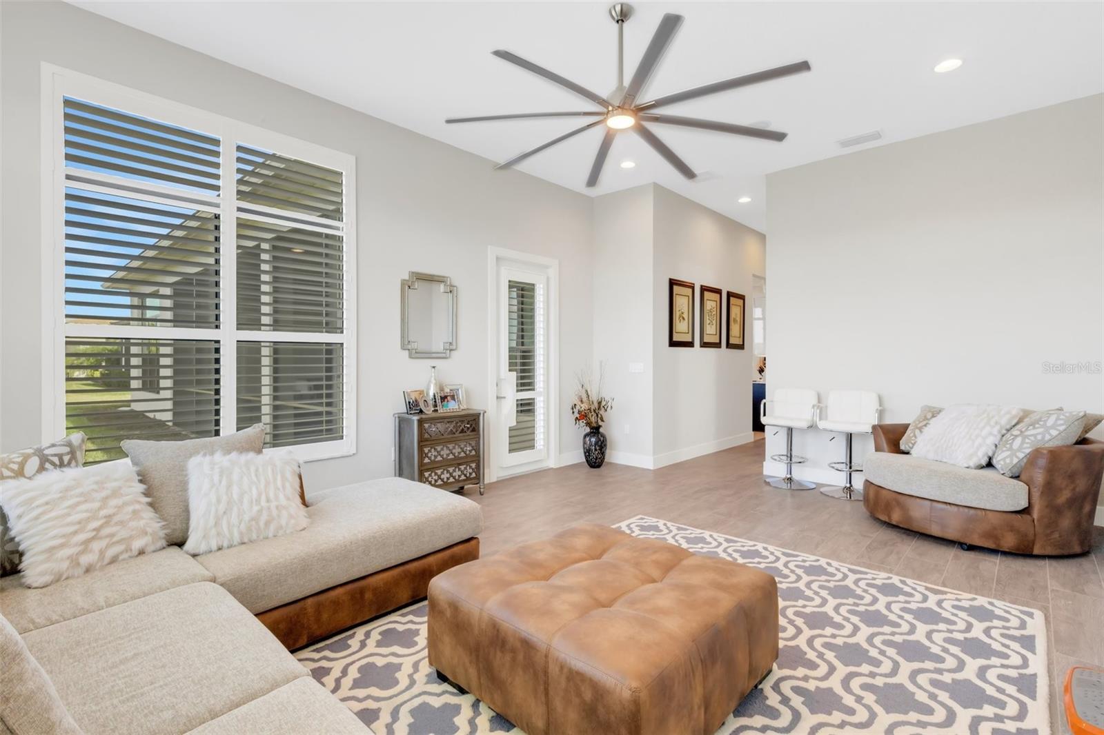 Image 57 of 88 For 8921 Artisan Way