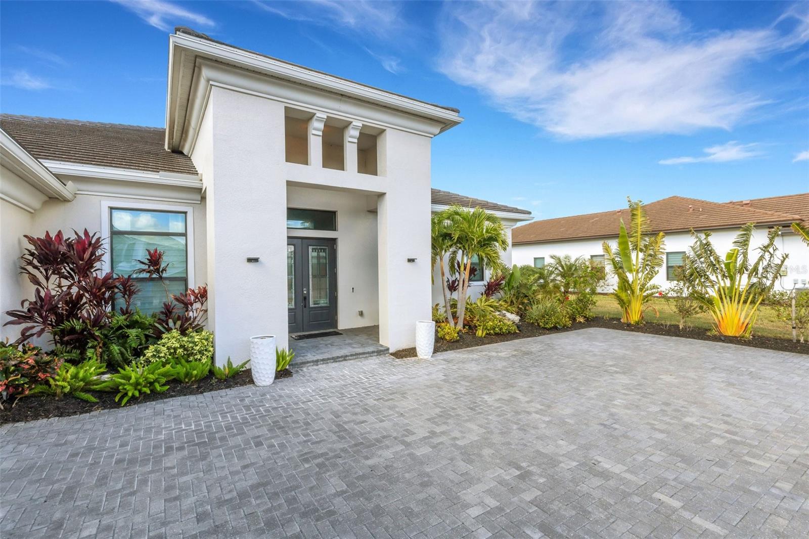 Image 74 of 88 For 8921 Artisan Way