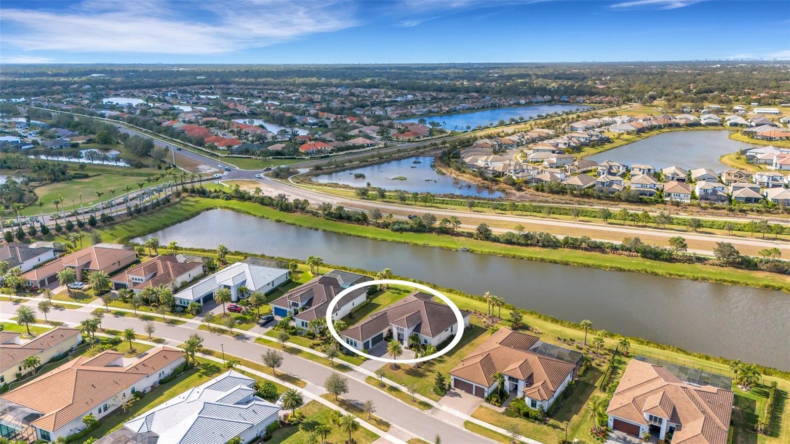 Image 76 of 88 For 8921 Artisan Way