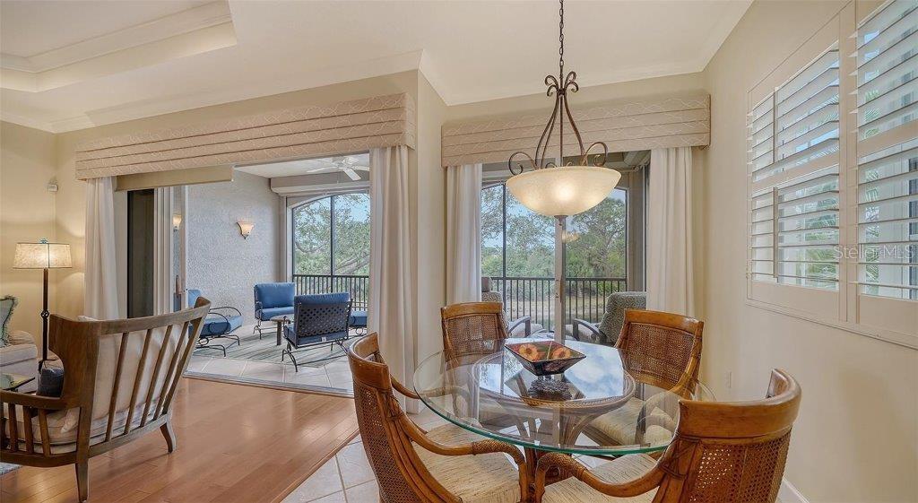 Image 16 of 52 For 5208 Parisienne Place 202b33