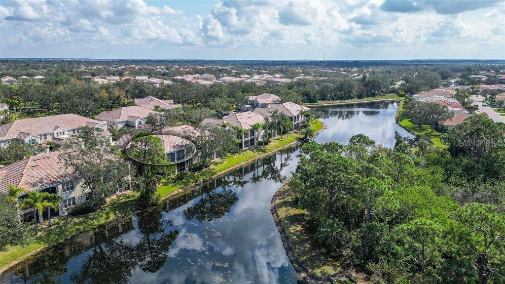 Image 34 of 52 For 5208 Parisienne Place 202b33