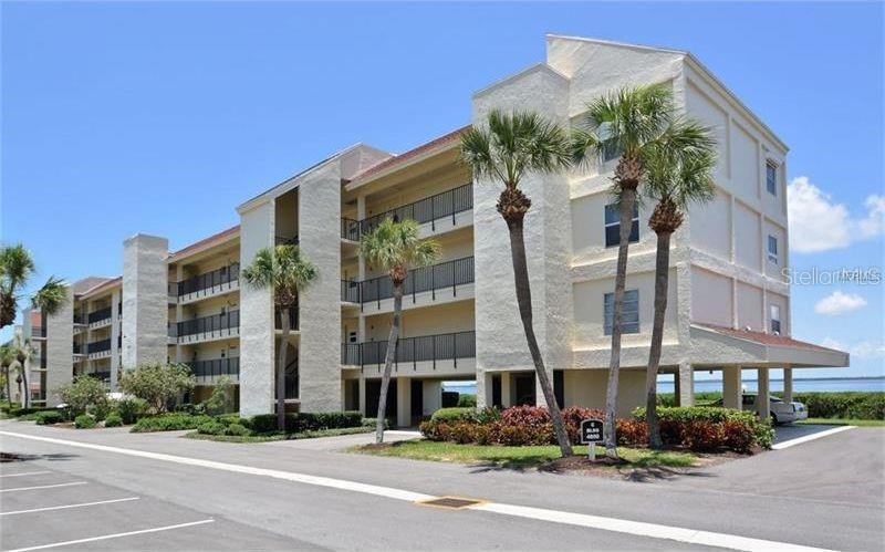 Image 2 of 67 For 4800 Gulf Of Mexico Drive 204