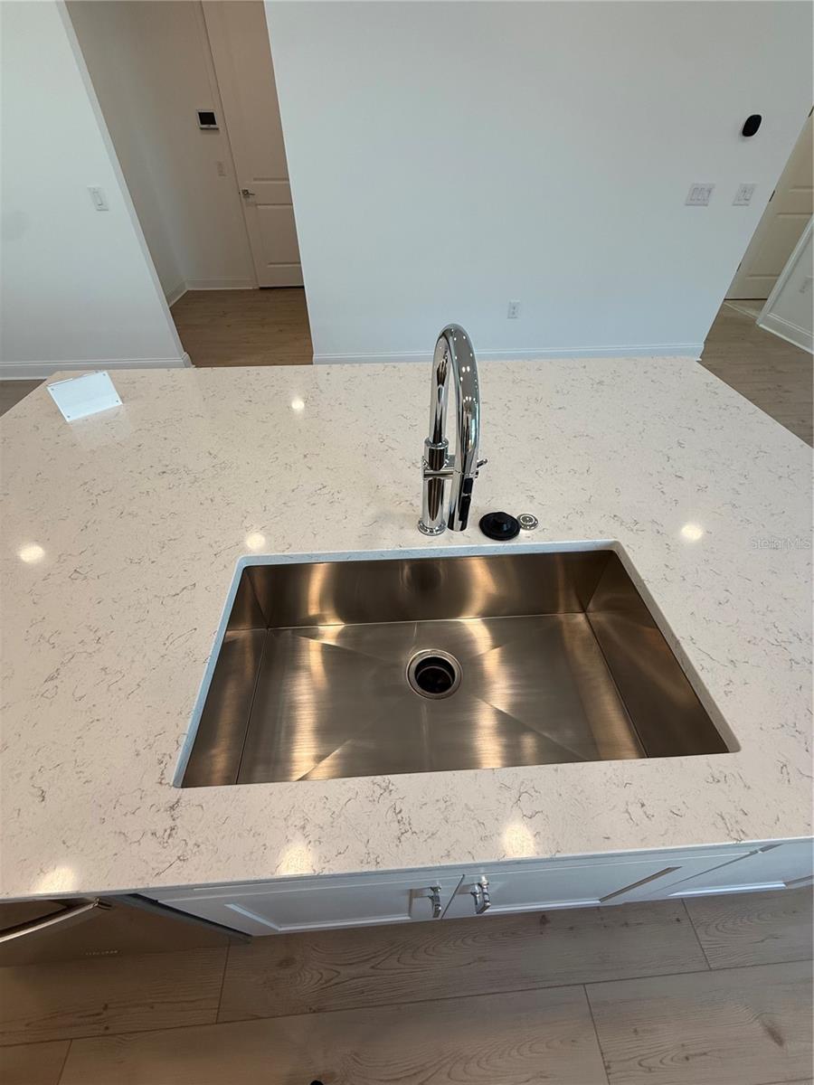 Image 15 of 40 For 5831 Freestone Circle