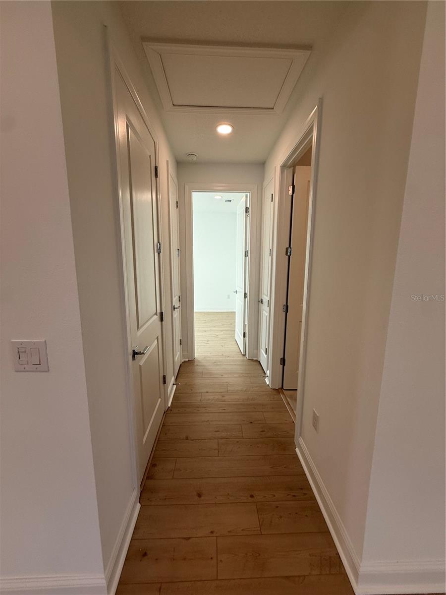 Image 17 of 40 For 5831 Freestone Circle