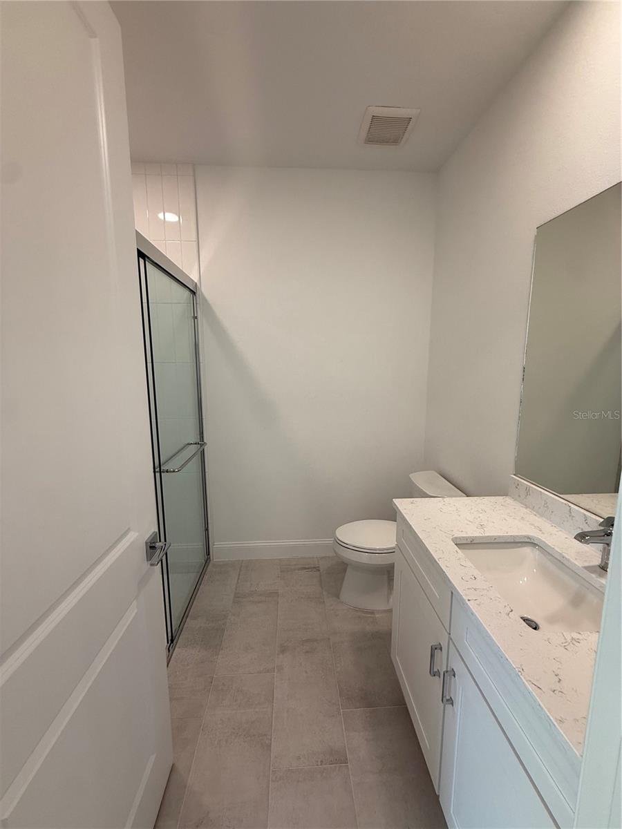 Image 18 of 40 For 5831 Freestone Circle