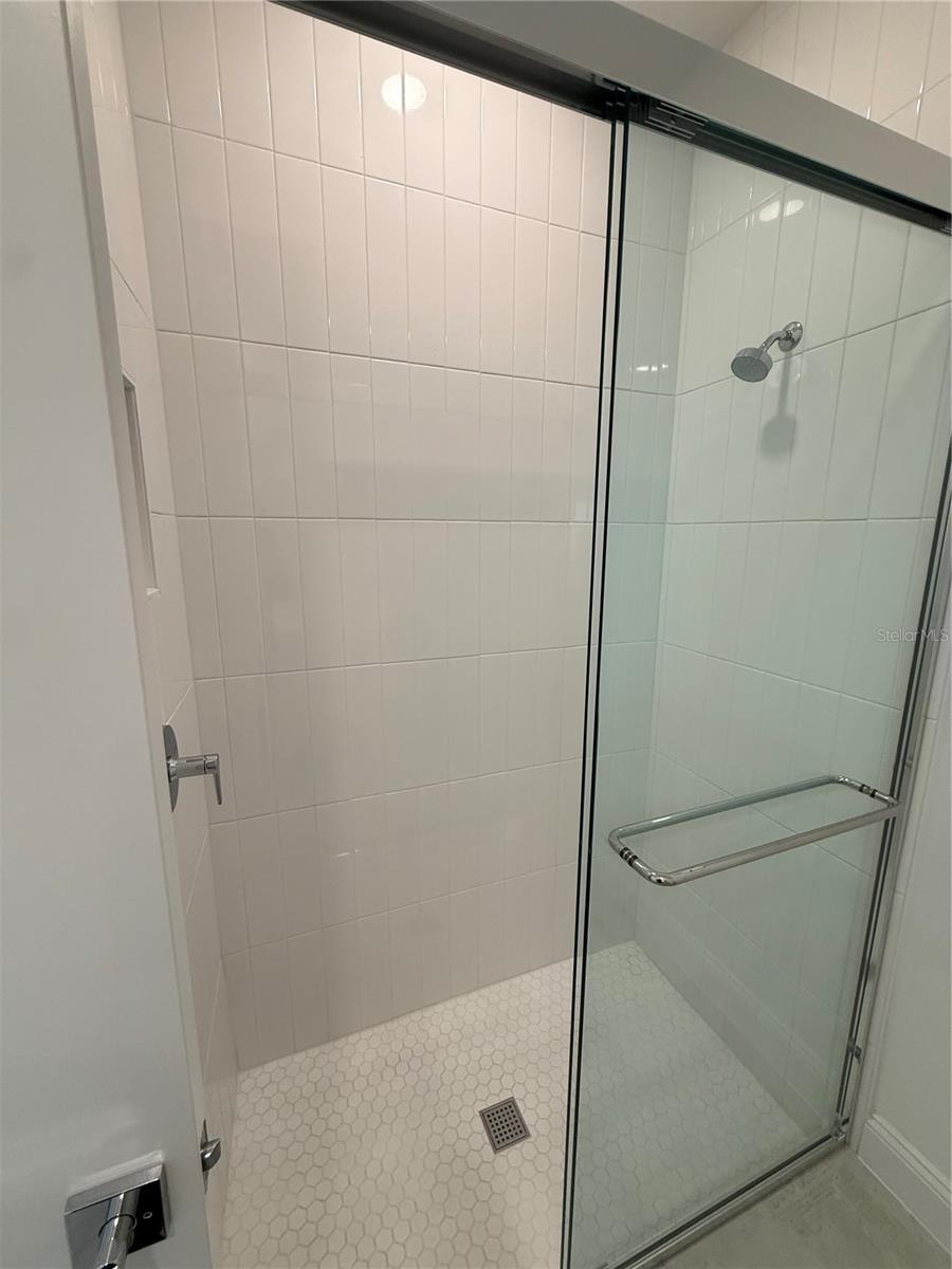 Image 20 of 40 For 5831 Freestone Circle