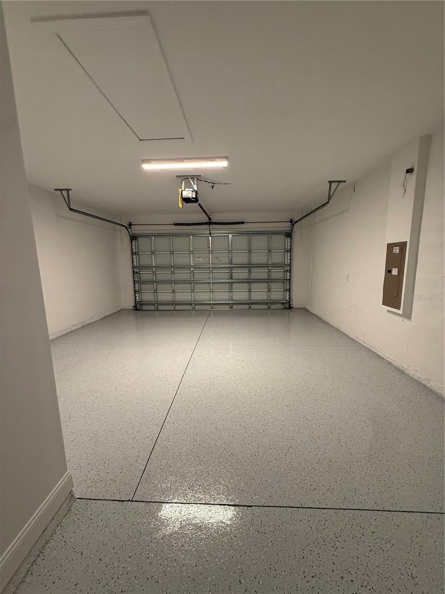 Image 35 of 40 For 5831 Freestone Circle