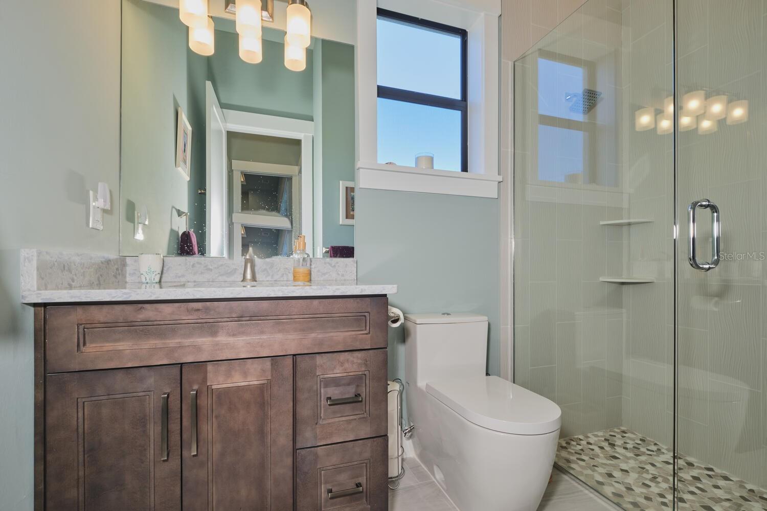 Image 28 of 61 For 2126 Via Veneto Drive